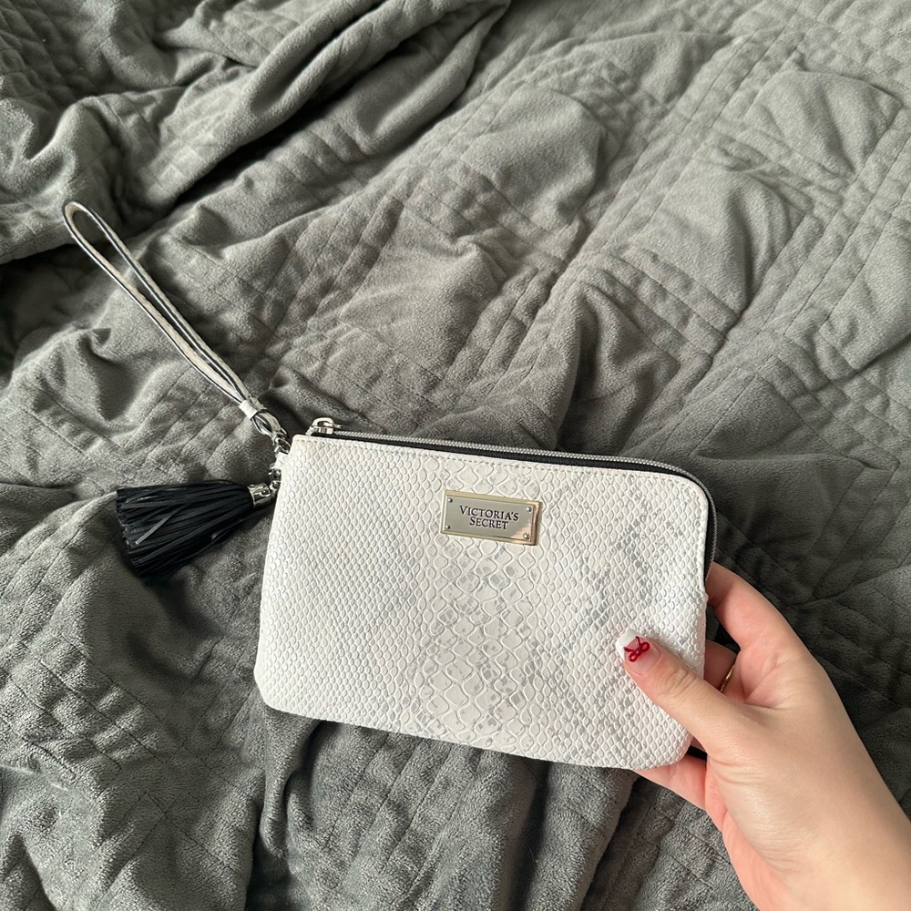 Victoria's Secret White Sparkle Wristlet Clutch